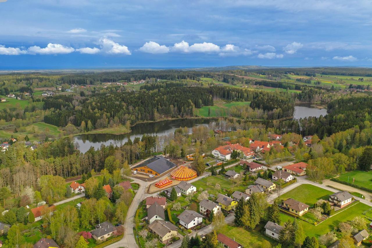 Theater- Und Feriendorf Koenigsleitn Gmbh Hotel Litschau Kültér fotó